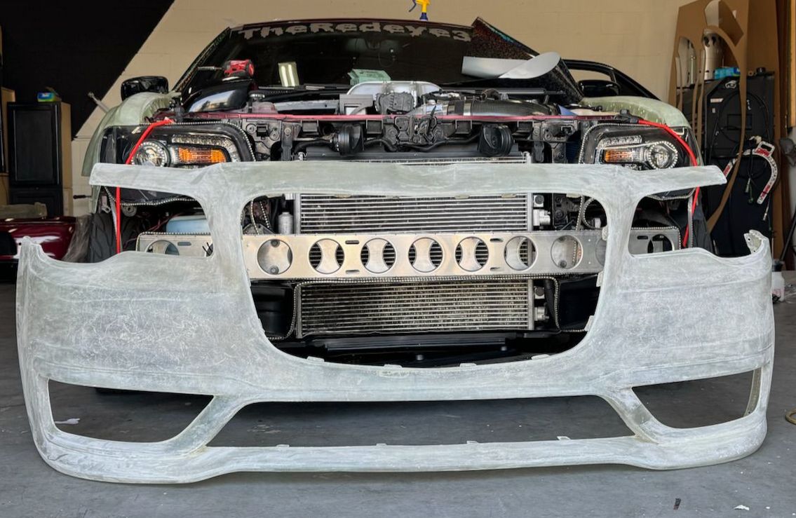 2011-2023 Chrysler 300 SRT FRONT BUMPER - Image 2